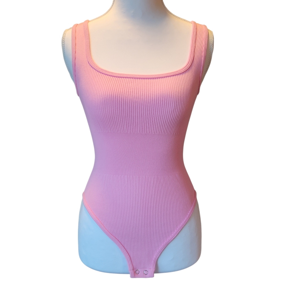 Halara Oneform Seamless Flow Square Neck Casual S… - image 4